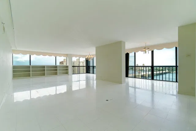 Waterview Towers Unit 1801 photo 3