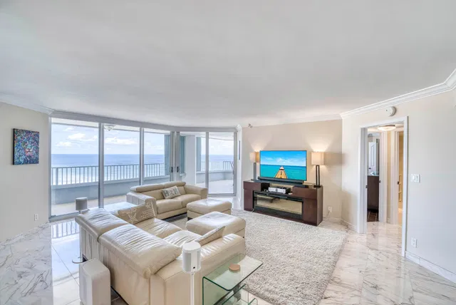 Corniche Singer Island Unit 2101 photo 9