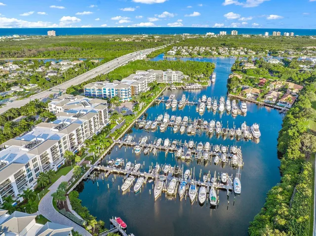 Azure Palm Beach Gardens Unit 402 photo 5
