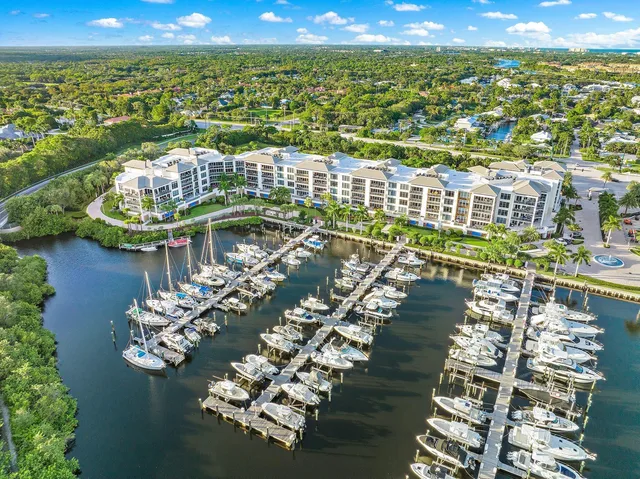 Azure Palm Beach Gardens Unit 402 photo 6