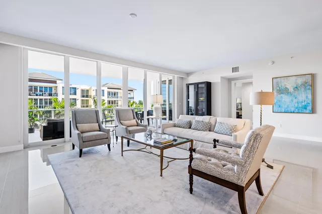 Azure Palm Beach Gardens Unit 402 photo 9