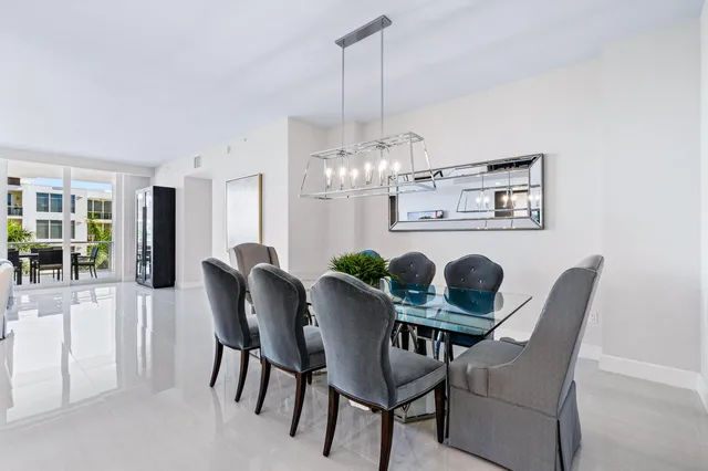 Azure Palm Beach Gardens Unit 402 photo 10