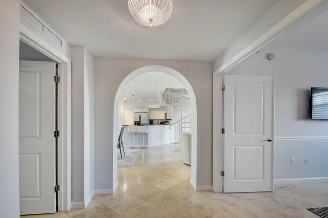 The Astor Unit 407 photo 6