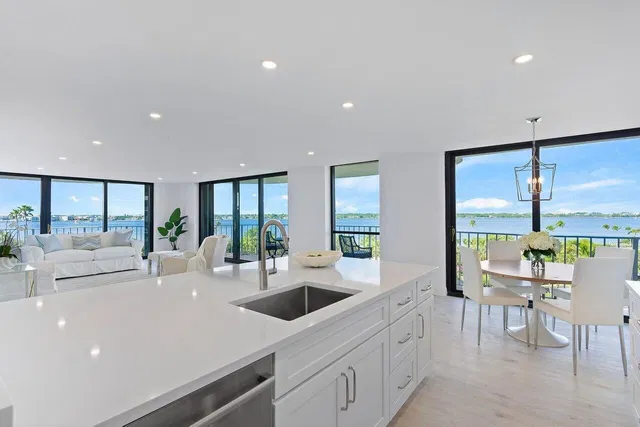 3360 S Ocean Boulevard #5aii