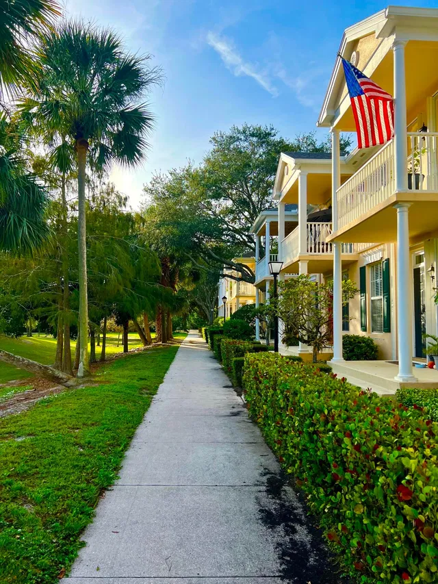 Charleston Court at Abacoa Residence photo 5