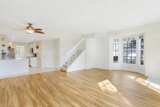 Charleston Court at Abacoa Residence photo 10