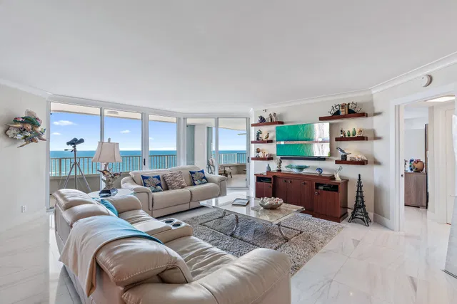 Corniche Singer Island Unit 18a photo 2