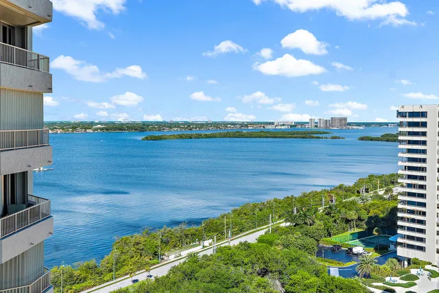 Corniche Singer Island Unit 18a photo 6