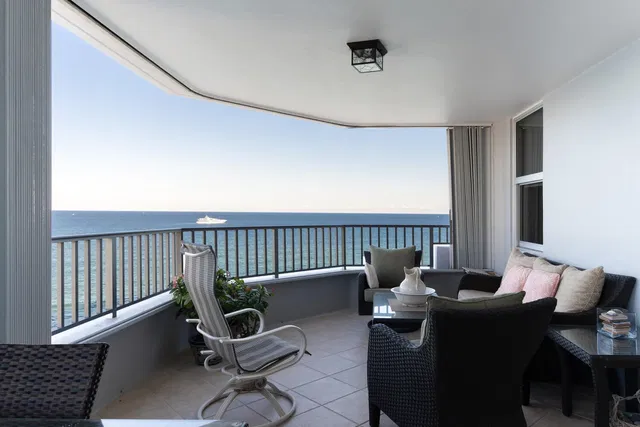 Corniche Singer Island Unit 901 photo 8