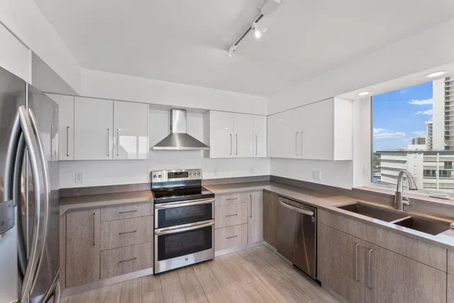 Eastpointe Singer Island Unit 9-I photo 8