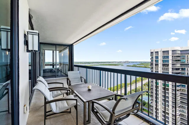 Eastpointe Singer Island Unit Ph G photo 10