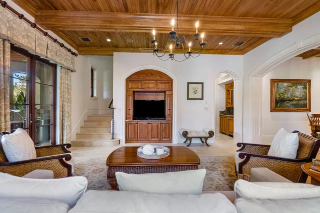 Bear's Club Residence photo 9