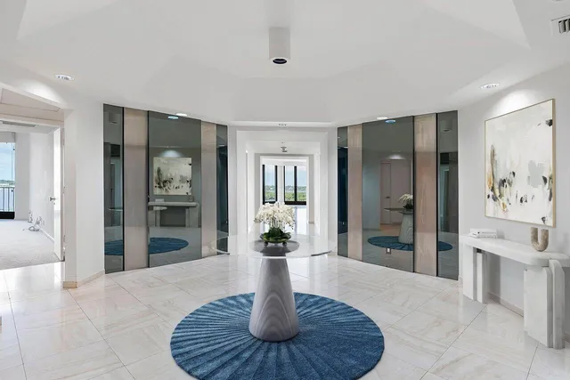 2000 S Ocean Boulevard #504s