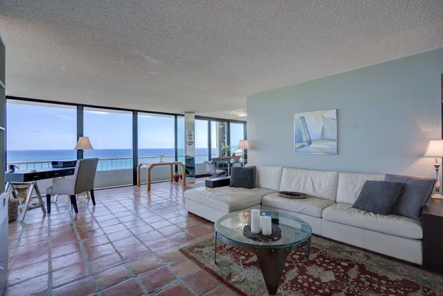 Water Glades Unit 17c photo 15
