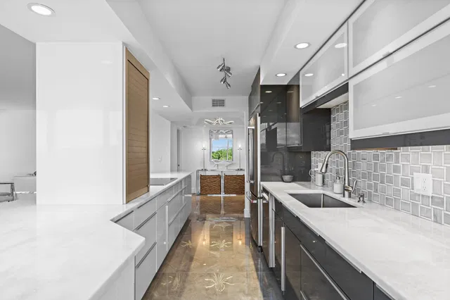 Water Glades Unit 2c photo 5