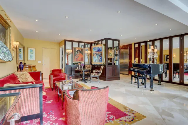 Palm Beach Towers, Palm Beach Unit 207a photo 8