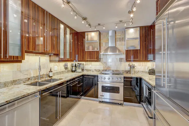 Palm Beach Towers, Palm Beach Unit 207a photo 17