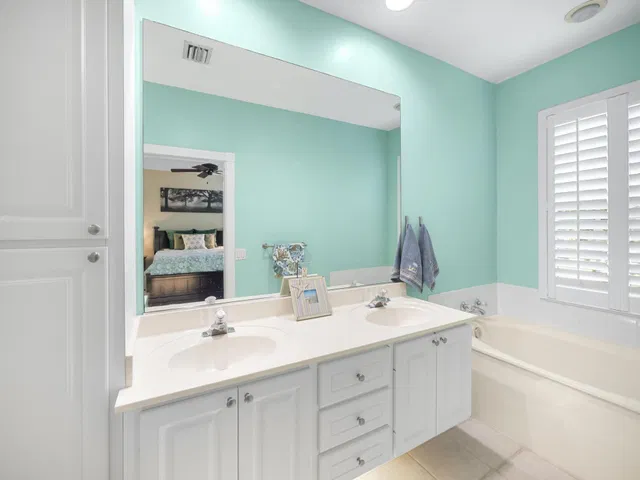 Charleston Court at Abacoa Residence photo 15