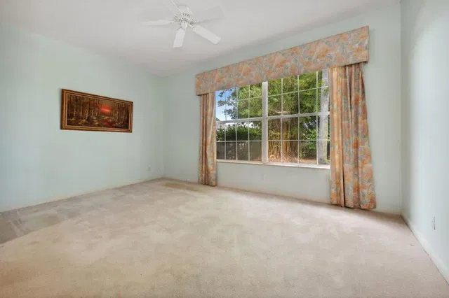 Residence photo 7