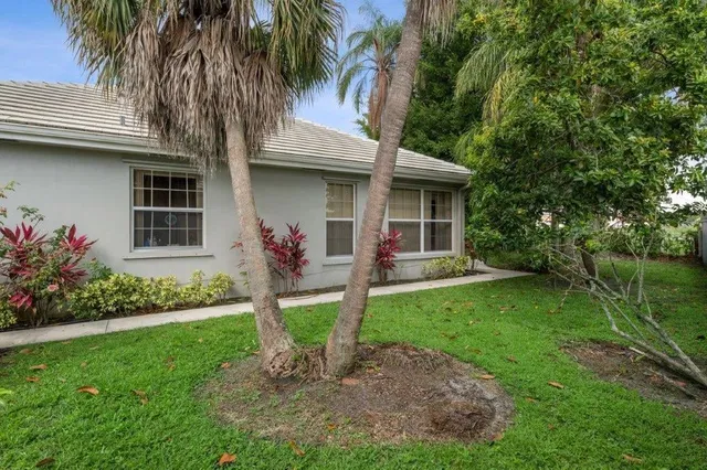 Residence photo 13