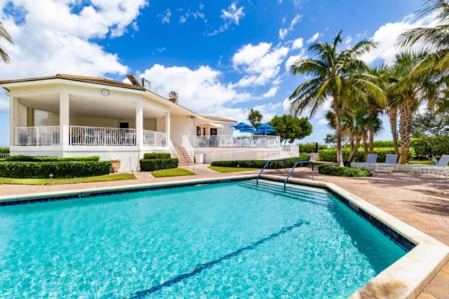 Tiara Singer Island Unit 14-G photo 5