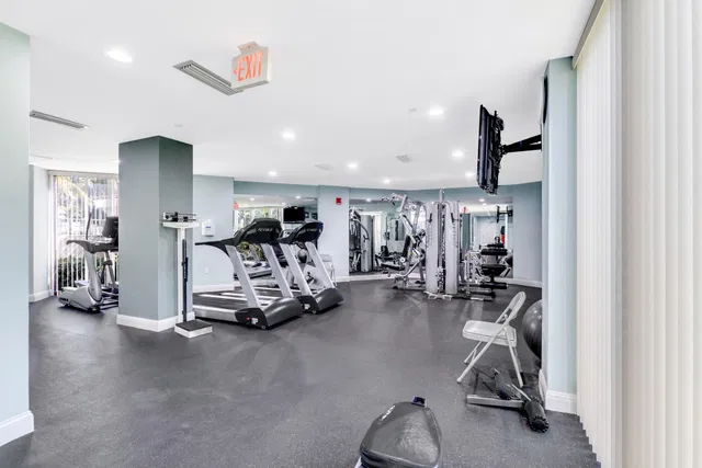Tiara Singer Island Unit 14-G photo 10