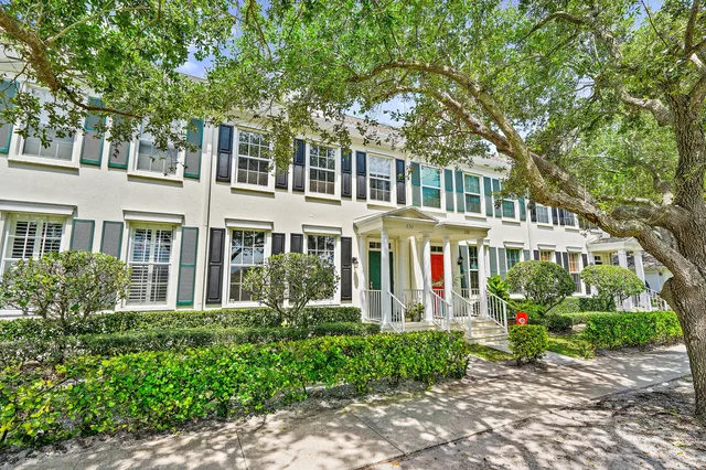 Charleston Court at Abacoa Residence photo 14