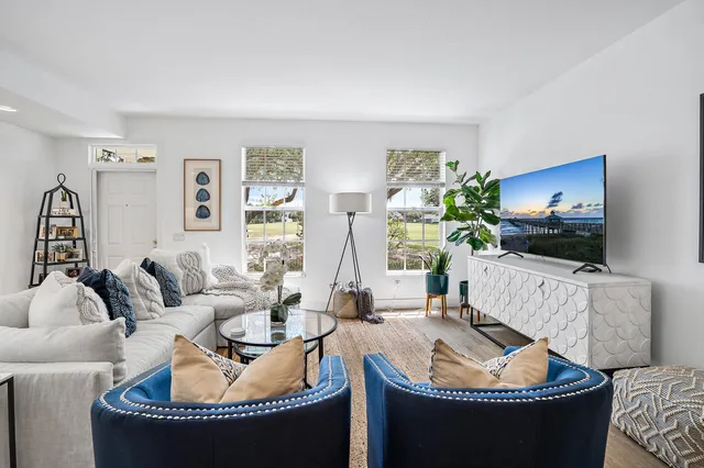 Charleston Court at Abacoa Residence photo 17