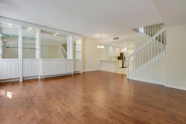 Charleston Court at Abacoa Residence photo 4