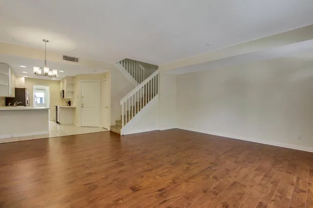 Charleston Court at Abacoa Residence photo 5