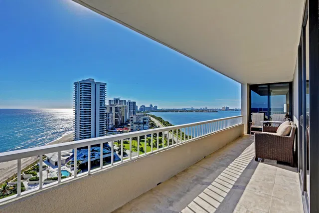 Water Glades Unit 17 A photo 25