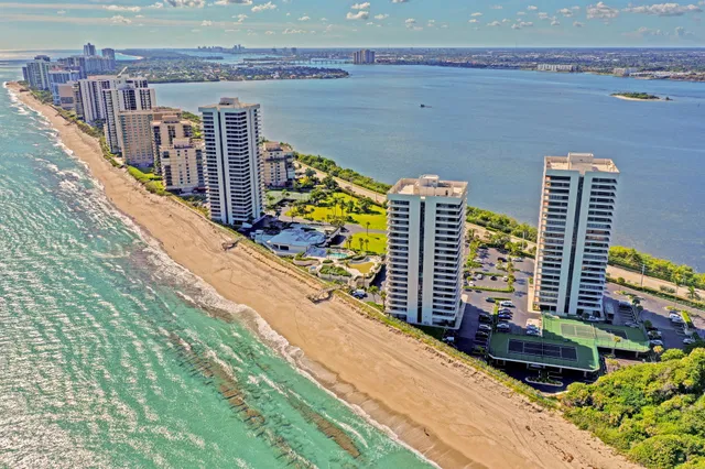 Water Glades Unit 17 A photo 30