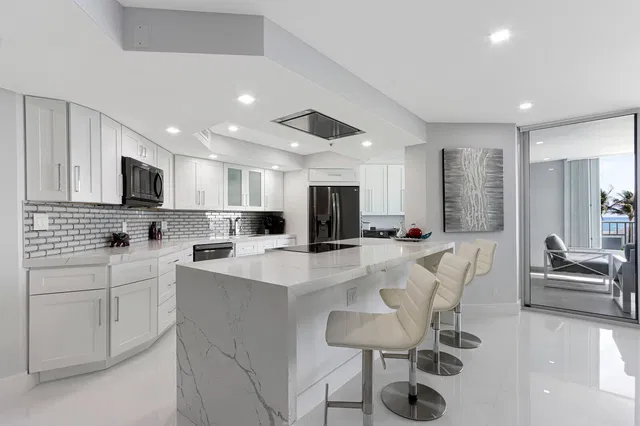 Corniche Singer Island Unit 203 photo 6