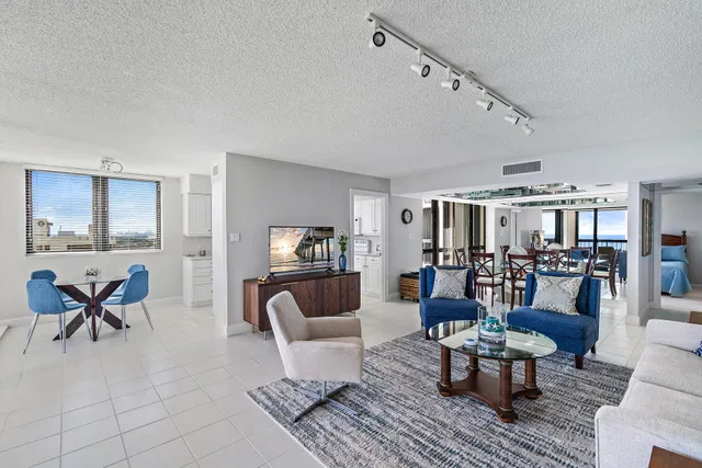 Eastpointe Singer Island Unit 21 C photo 5