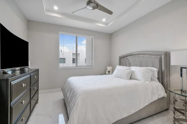 Moderne Boca Residence photo 18