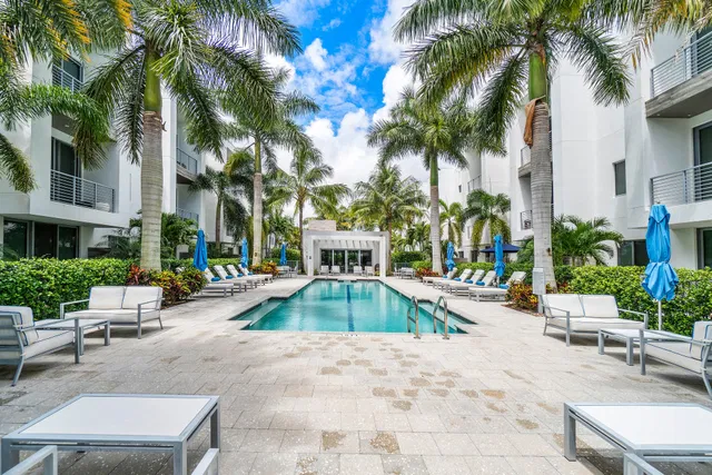 Moderne Boca Residence photo 29