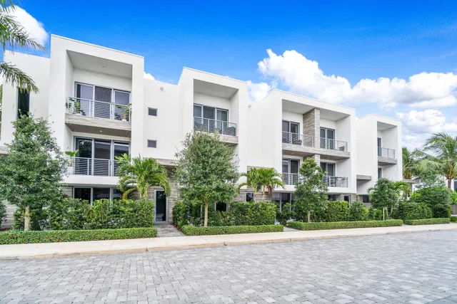 Moderne Boca Residence photo 32