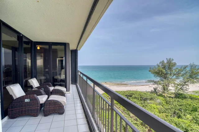 4000 N Ocean Singer Island Unit 704 photo 3