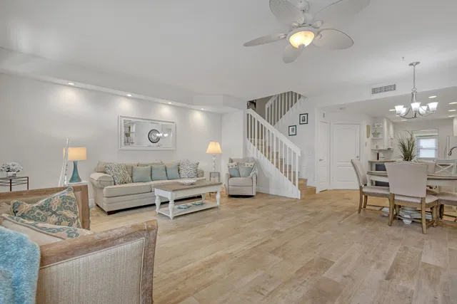 Charleston Court at Abacoa Residence photo 5