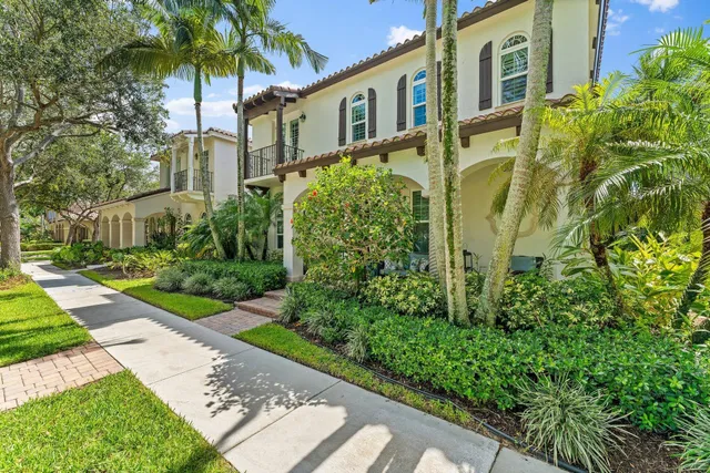 Valencia at Abacoa Residence photo 3