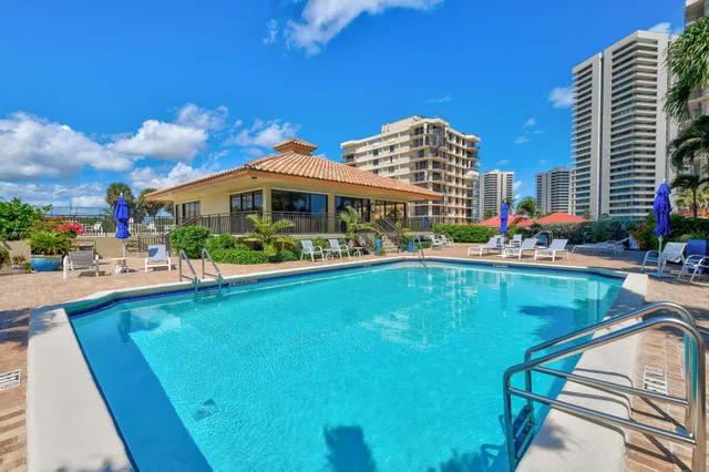 Singer Island Unit Ph-A photo 4