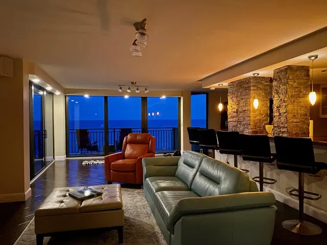 Singer Island Unit Ph-A photo 6