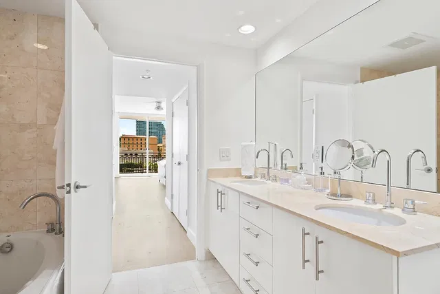 CityPlace South Tower Unit 402 photo 23