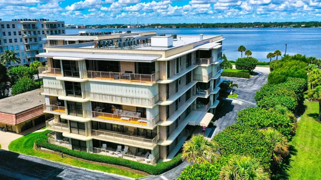3200 S Ocean Boulevard #D203