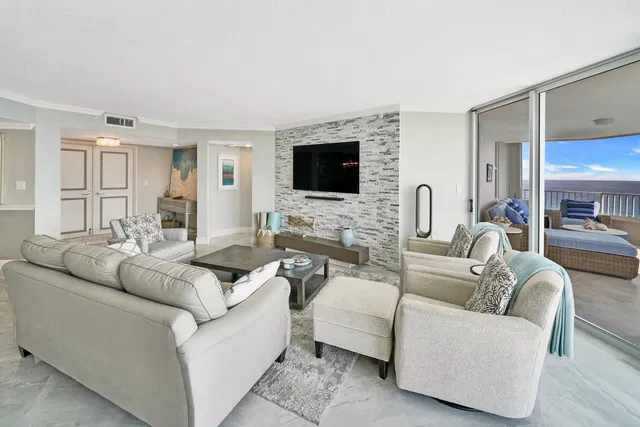 Corniche Singer Island Unit 1702 photo 13