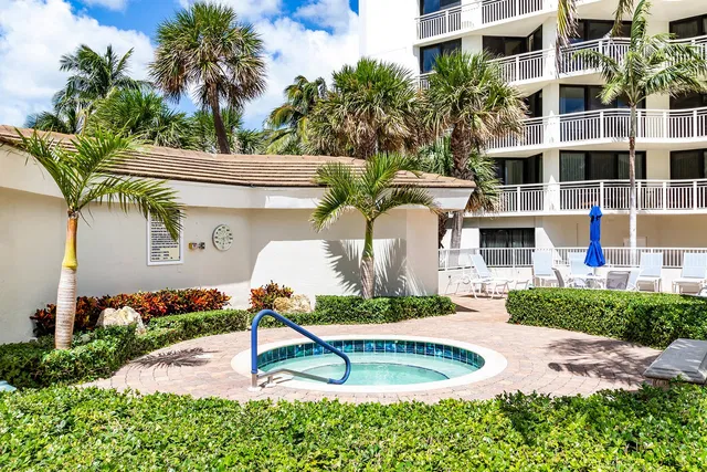 Tiara Singer Island Unit 11-E photo 13