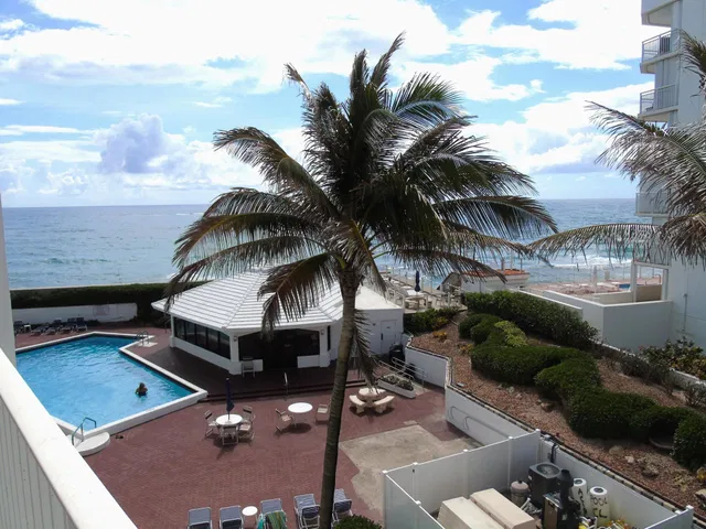 3590 S Ocean Boulevard #407