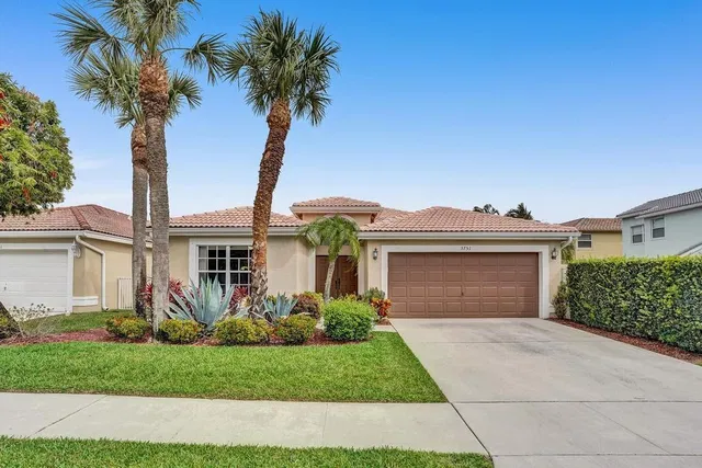 Residence photo 2