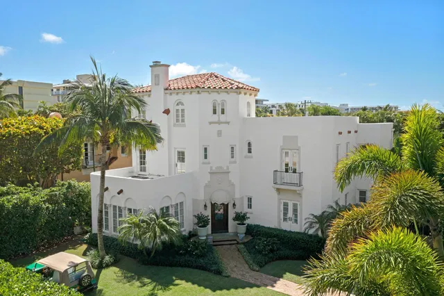 130 Brazilian Avenue