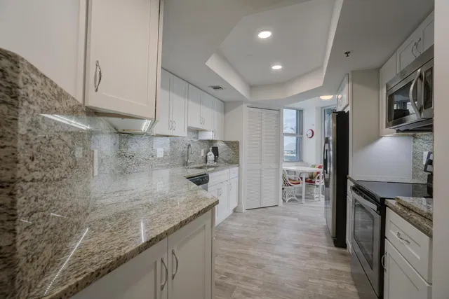 Corniche Singer Island Unit 101 photo 6